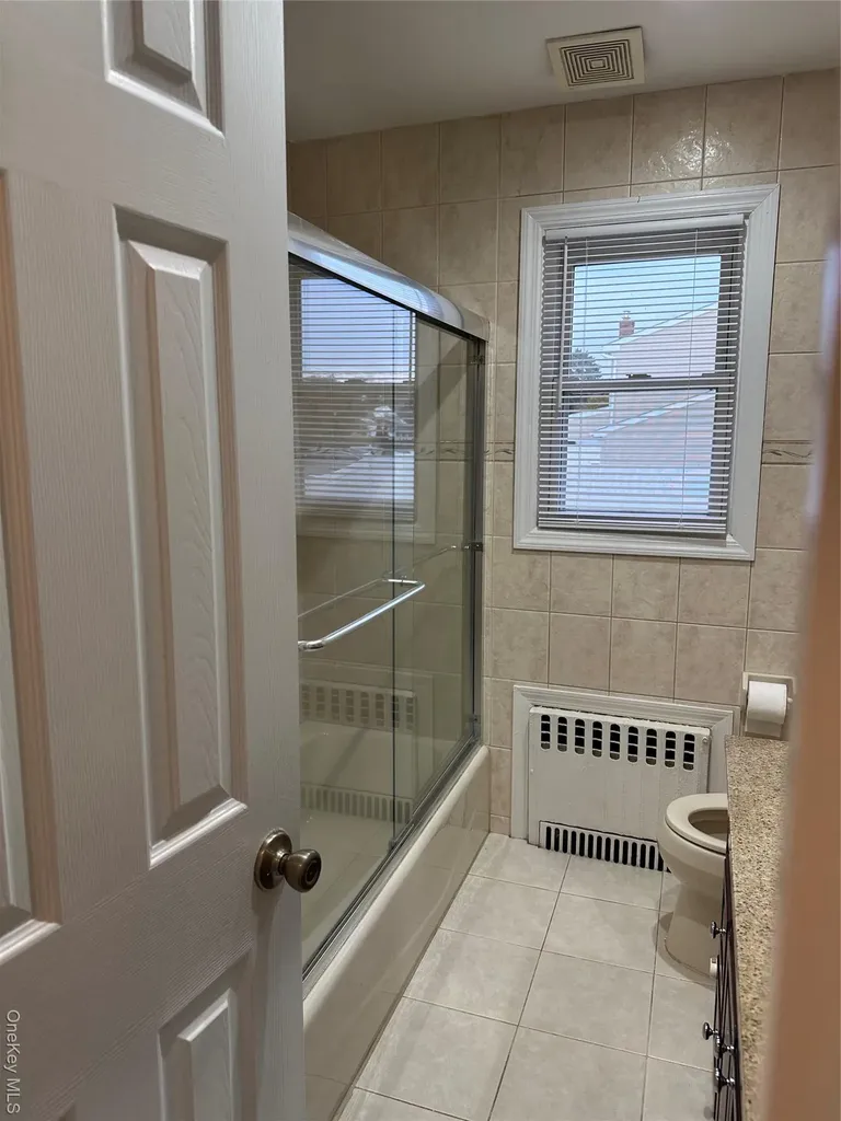 113 Barnum Street West Babylon NY 11704