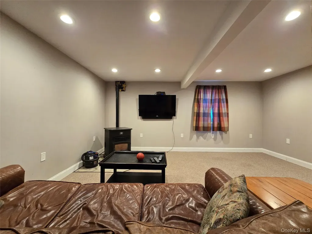 34 Mount Vernon Road Wurtsboro NY 12790