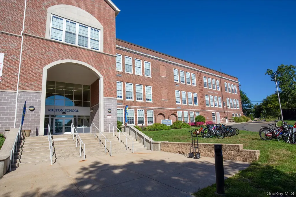 28 Everett Street Rye NY 10580