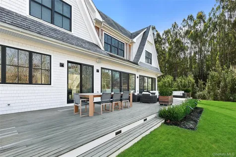94 Merchants Path Sagaponack NY 11962