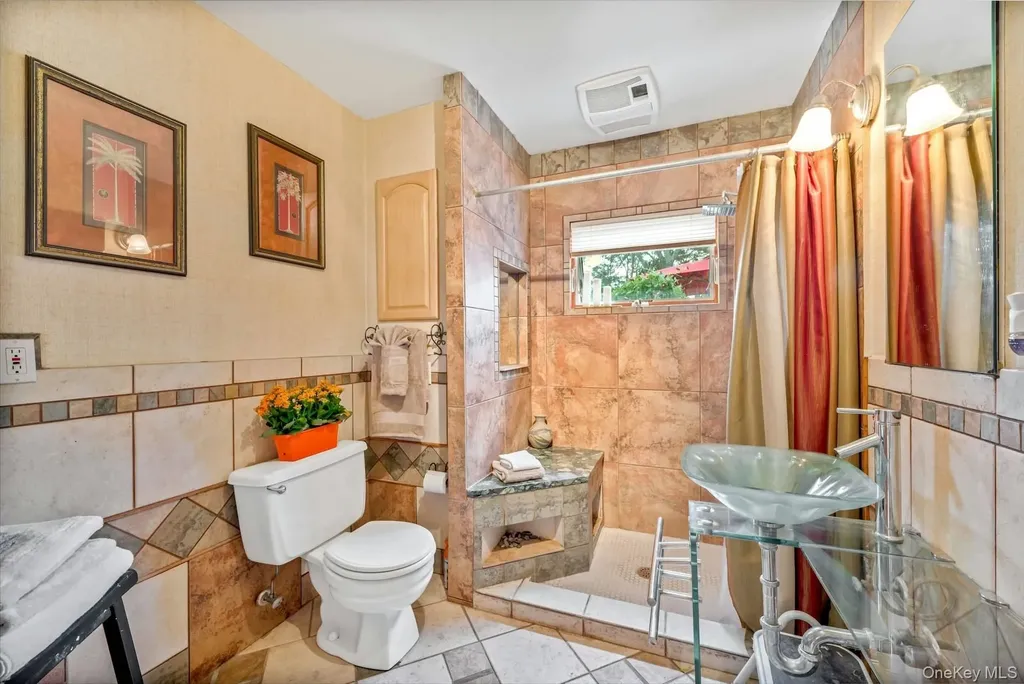 70 Fanning Avenue Hampton Bays NY 11946