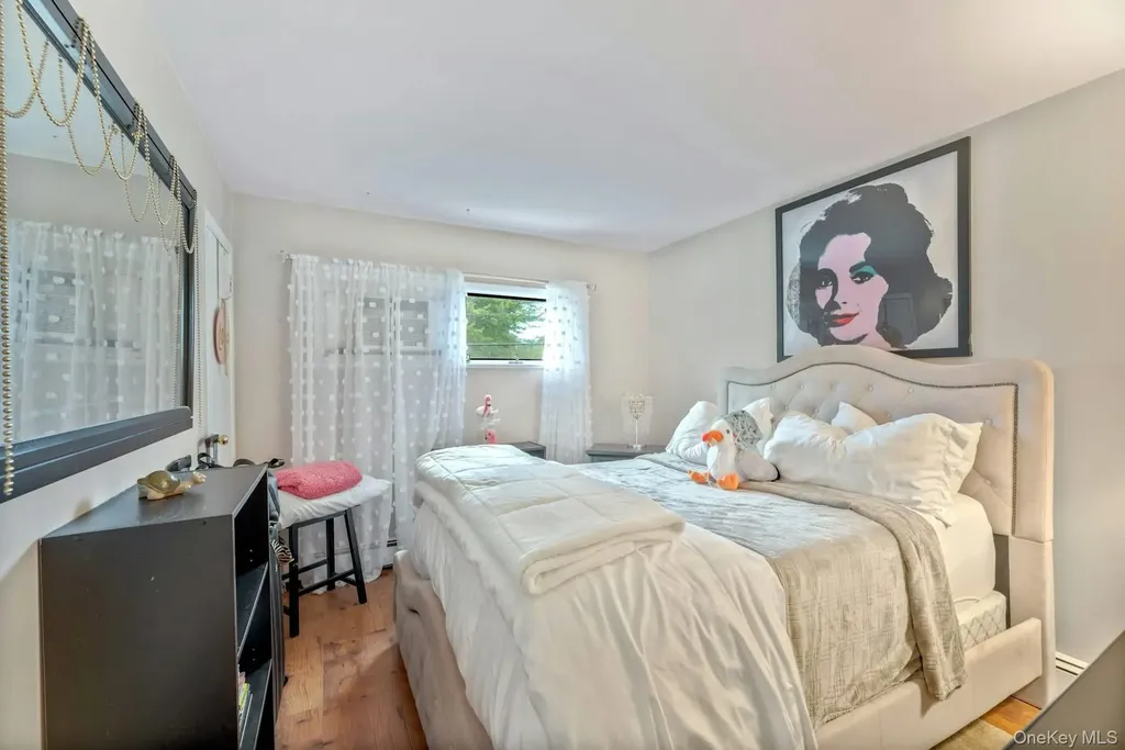 70 Fanning Avenue Hampton Bays NY 11946