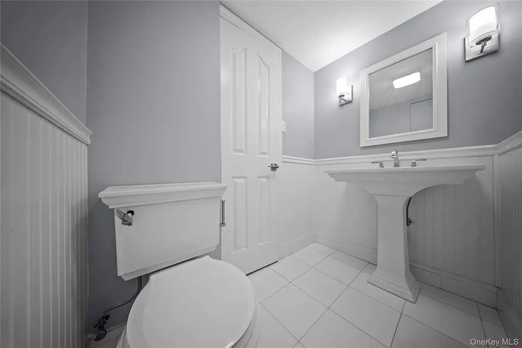3347 Ocean Harbor Drive Oceanside NY 11572