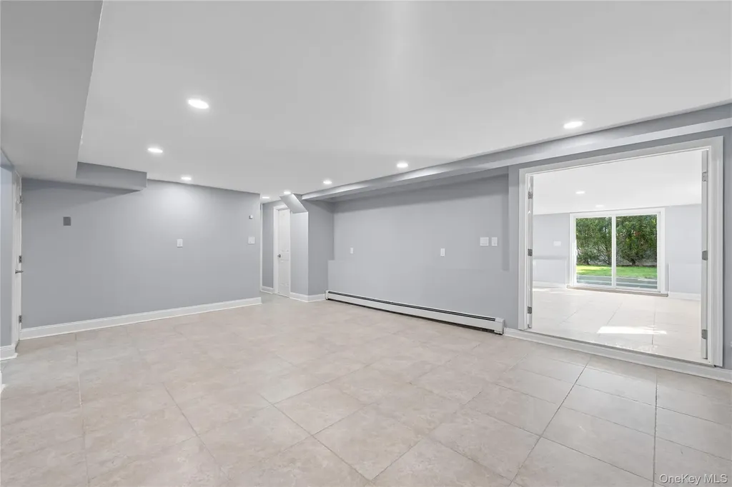 3347 Ocean Harbor Drive Oceanside NY 11572