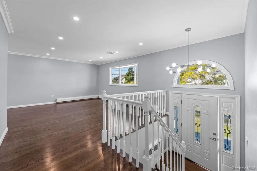 3347 Ocean Harbor Drive Oceanside NY 11572
