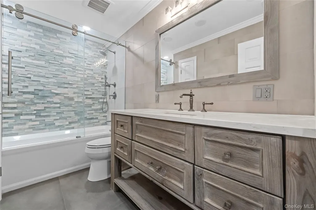 3347 Ocean Harbor Drive Oceanside NY 11572
