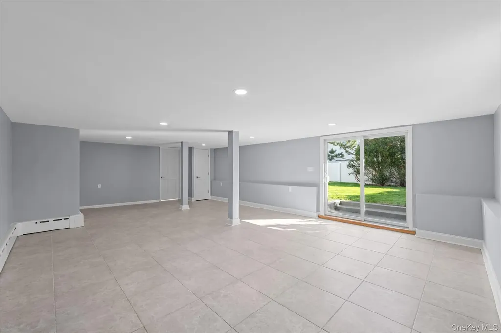 3347 Ocean Harbor Drive Oceanside NY 11572
