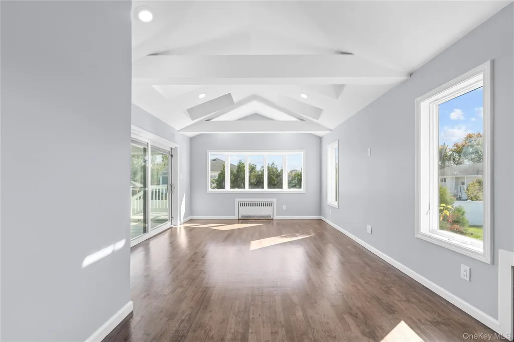 3347 Ocean Harbor Drive Oceanside NY 11572