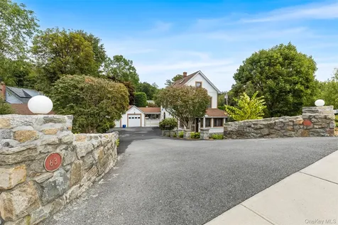 83 Ravensdale Road Hastings-on-hudson NY 10706