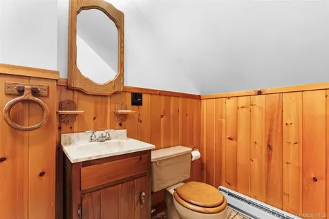 83 Ravensdale Road Hastings-on-hudson NY 10706