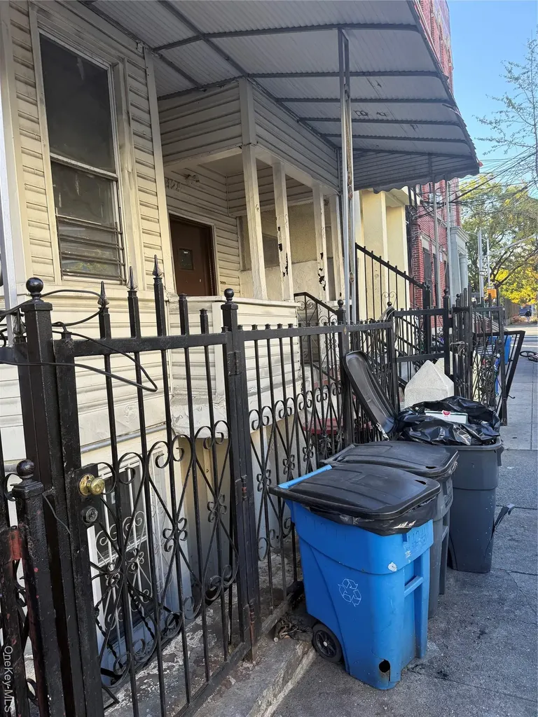 1124 Fox Street Bronx NY 10459
