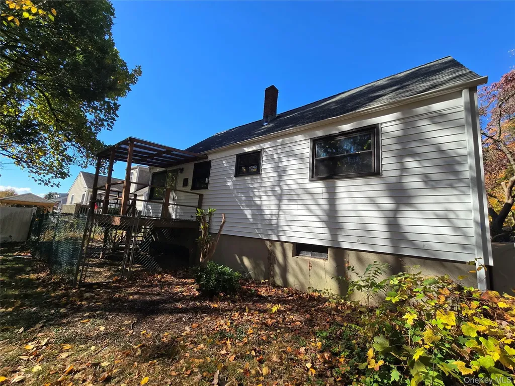 24 Oakbrook Road Ossining NY 10562