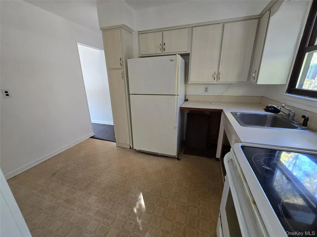 24 Oakbrook Road Ossining NY 10562