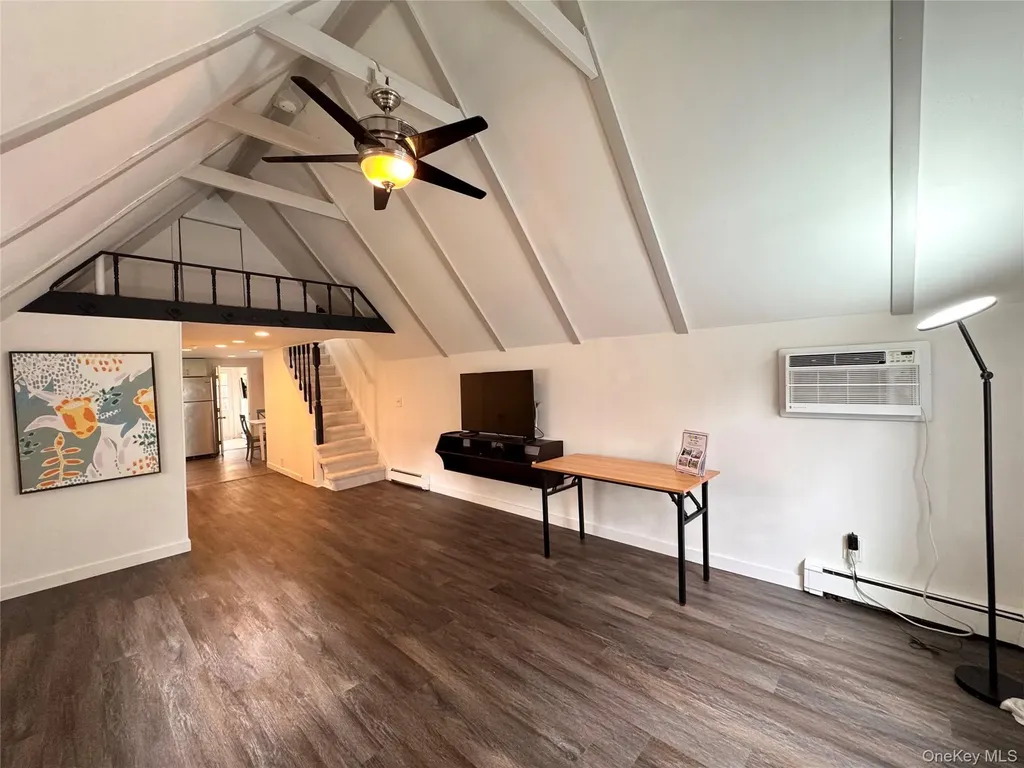 42 Campwoods Grounds Ossining NY 10562