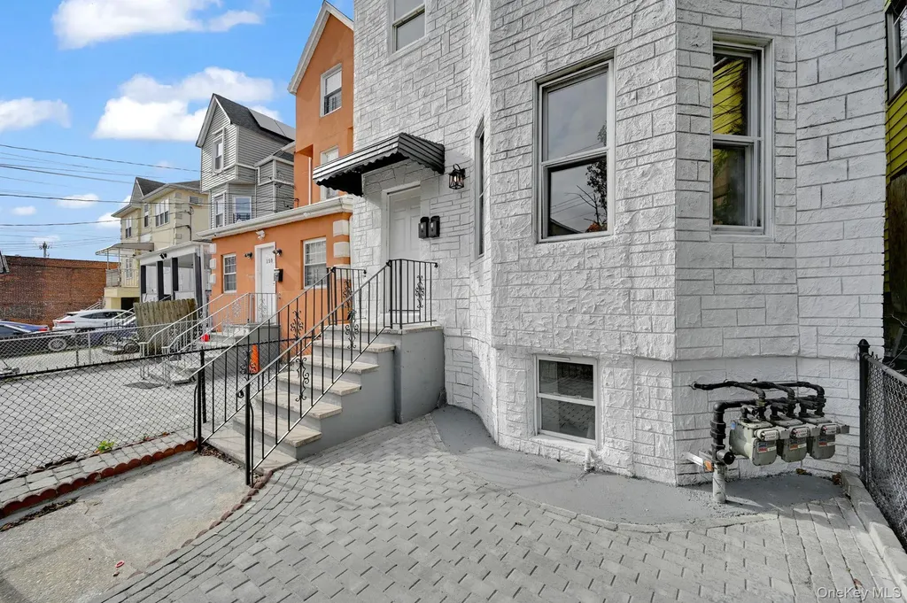 148 S 13th Avenue Mount Vernon NY 10550