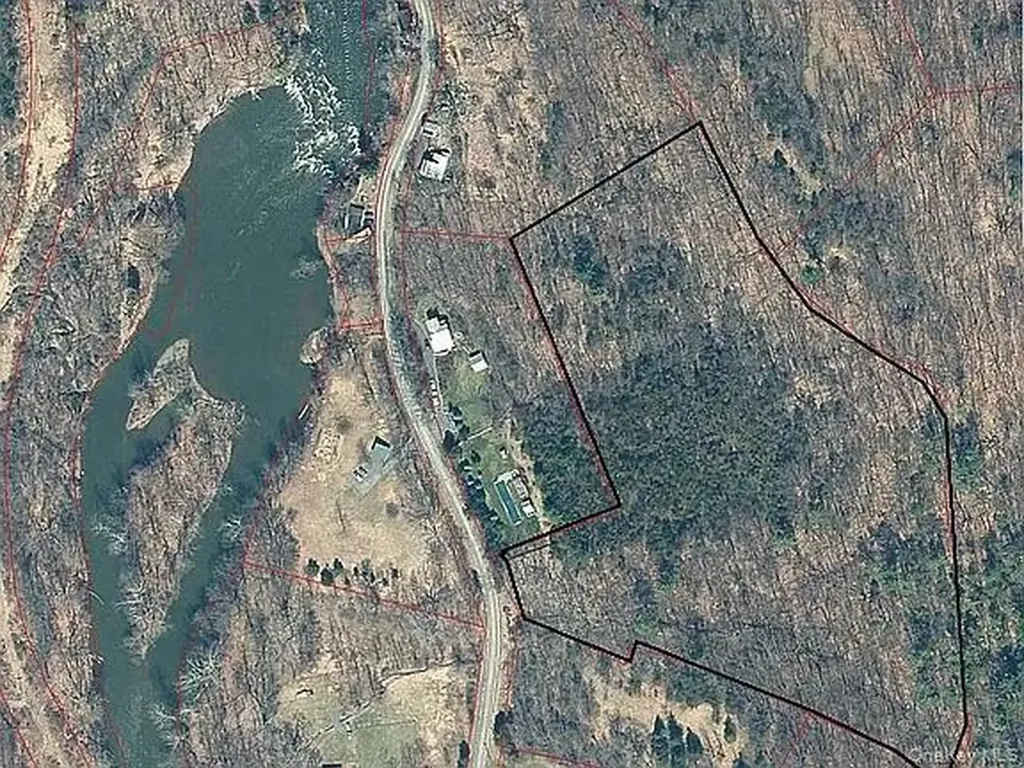 410 County Route 25 Hudson NY 12434