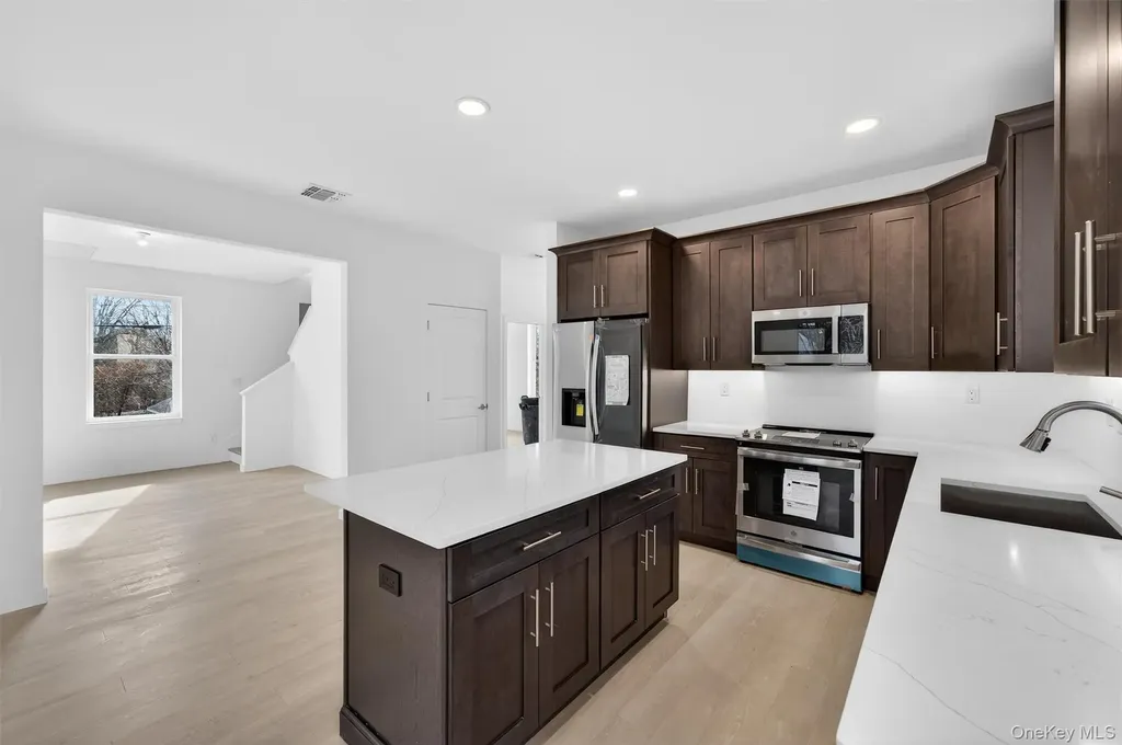 1 Hulse Street Middletown NY 10940