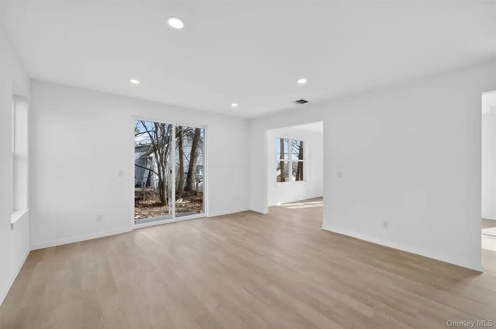 1 Hulse Street Middletown NY 10940