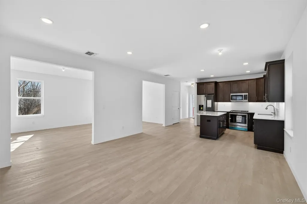 1 Hulse Street Middletown NY 10940