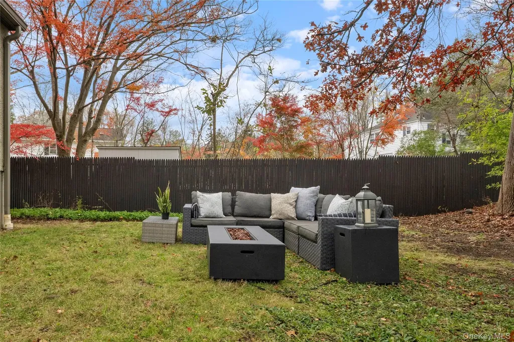 6 Meadow Way Irvington NY 10533