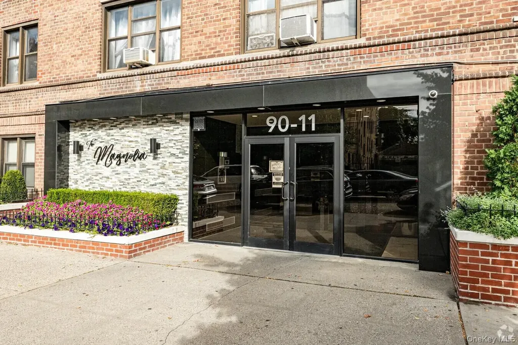 9011 35th Jackson Heights NY 11372