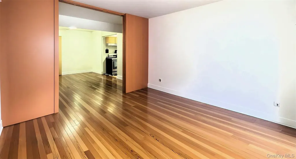 9011 35th Jackson Heights NY 11372