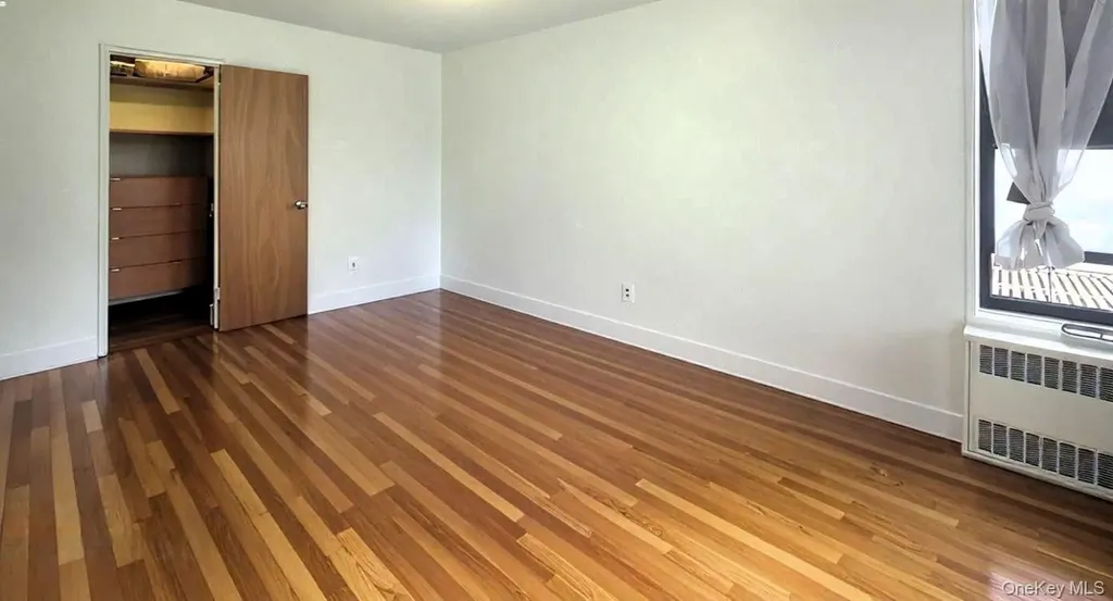 9011 35th Jackson Heights NY 11372