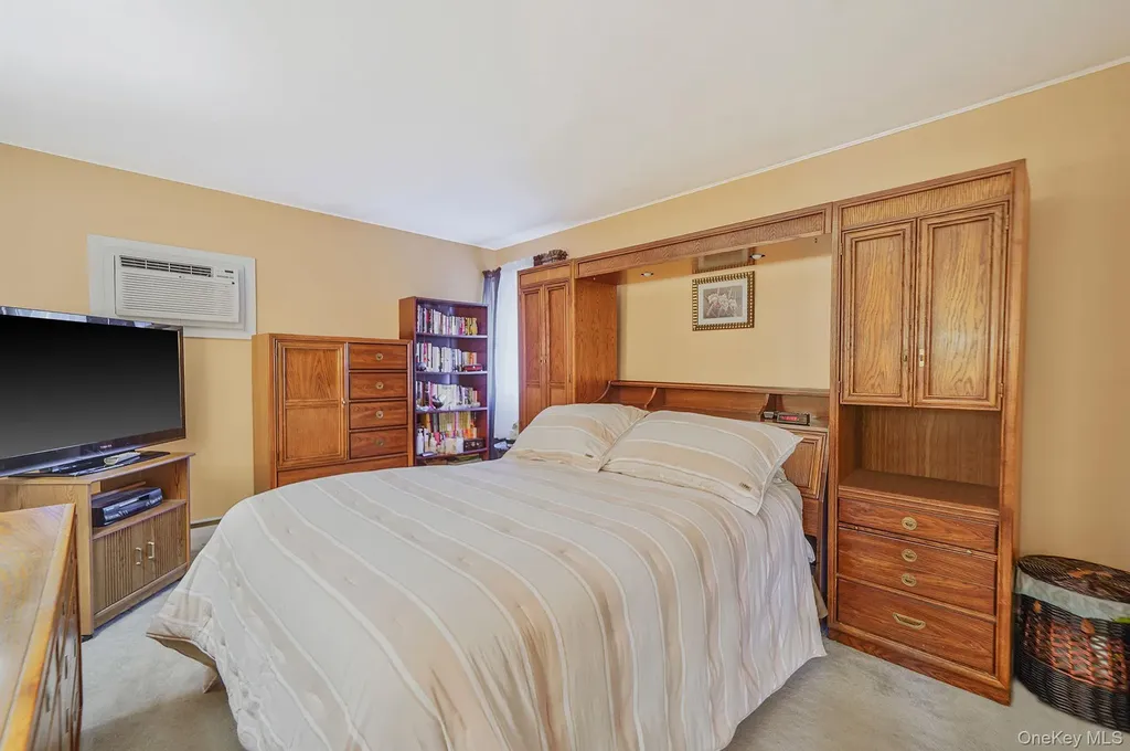 9 Dean Court Commack NY 11725