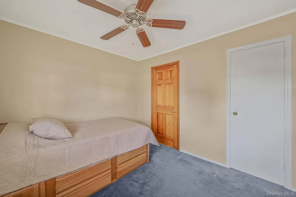 9 Dean Court Commack NY 11725