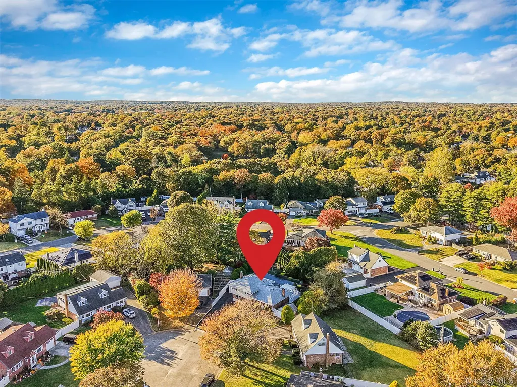 9 Dean Court Commack NY 11725