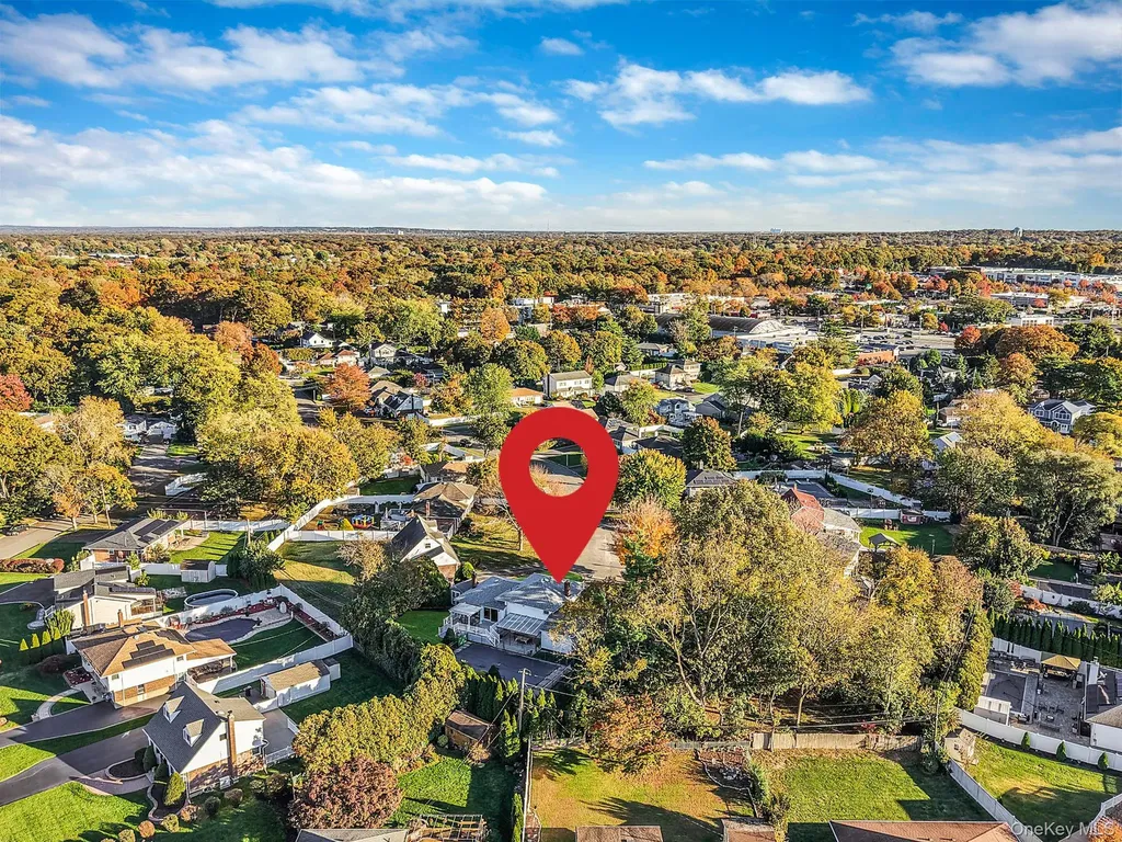 9 Dean Court Commack NY 11725
