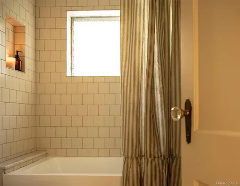 50 Staples Street Kingston NY 12401