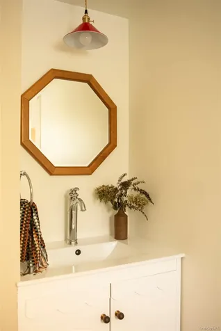 50 Staples Street Kingston NY 12401