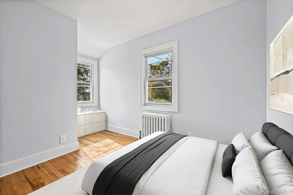 72 Woodside Avenue Freeport NY 11520