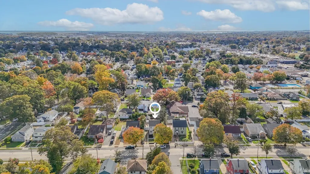 72 Woodside Avenue Freeport NY 11520
