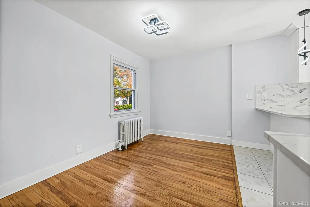 72 Woodside Avenue Freeport NY 11520