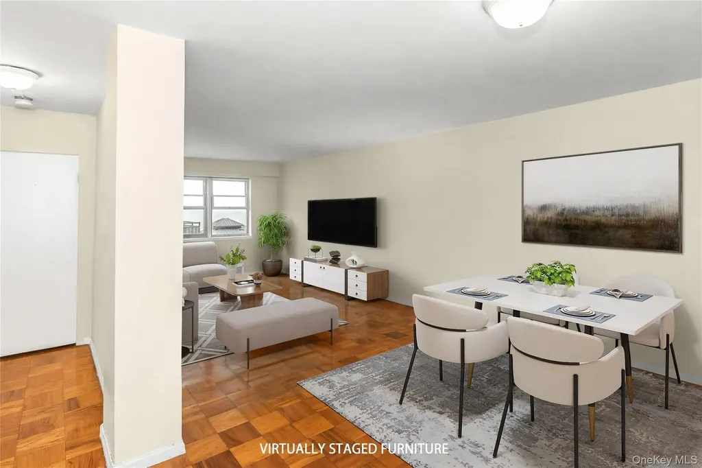 25 Neptune Boulevard Long Beach NY 11561