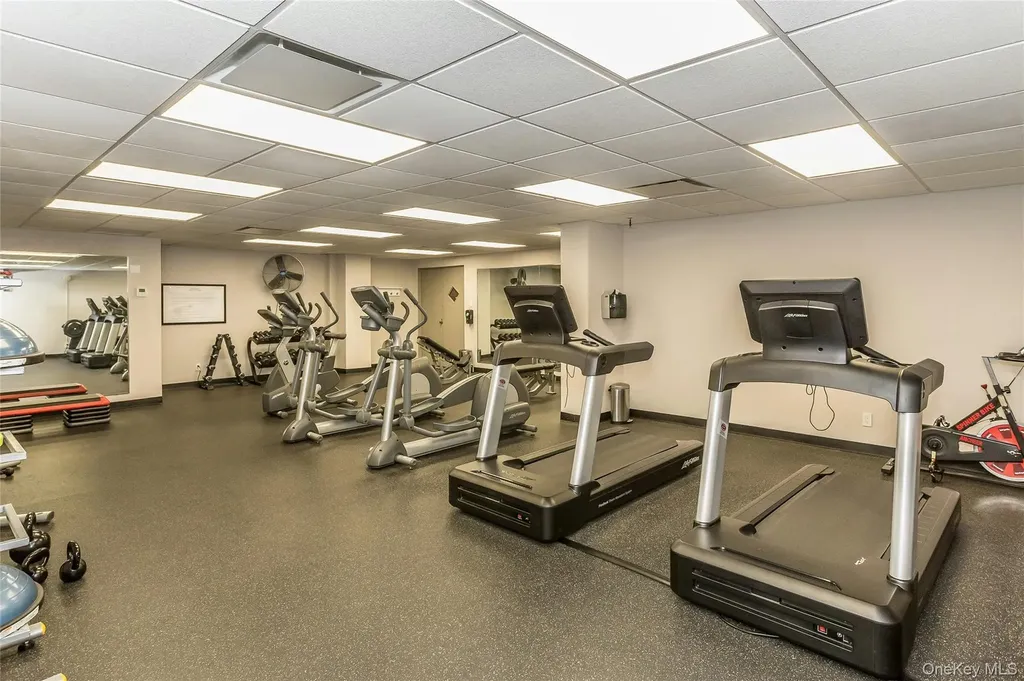 25 Neptune Boulevard Long Beach NY 11561