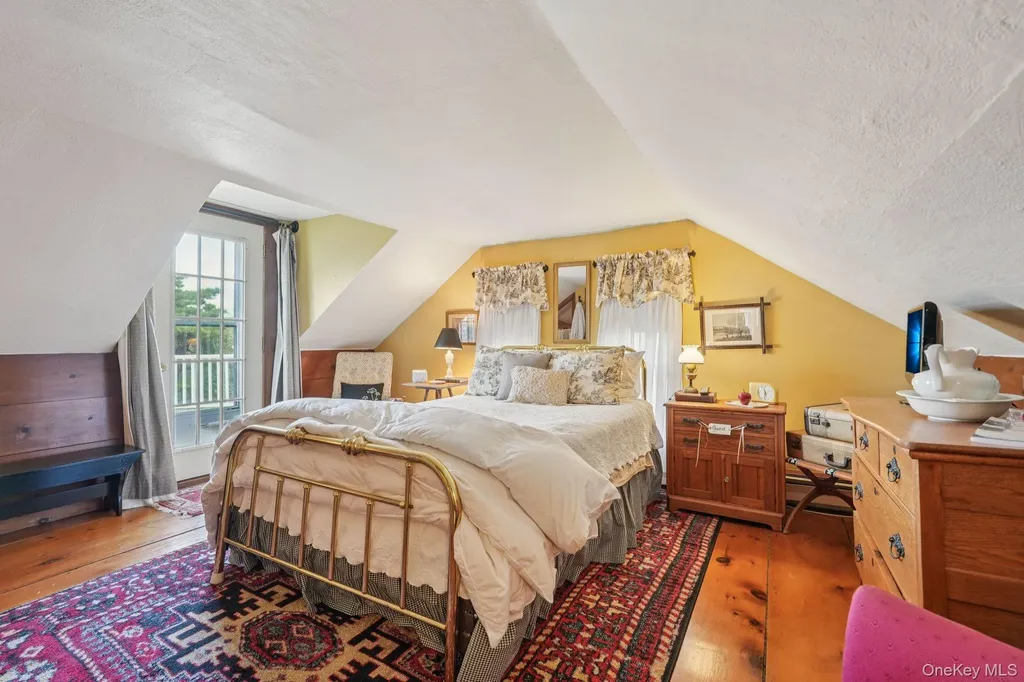 2 Berry Road Monroe NY 10950