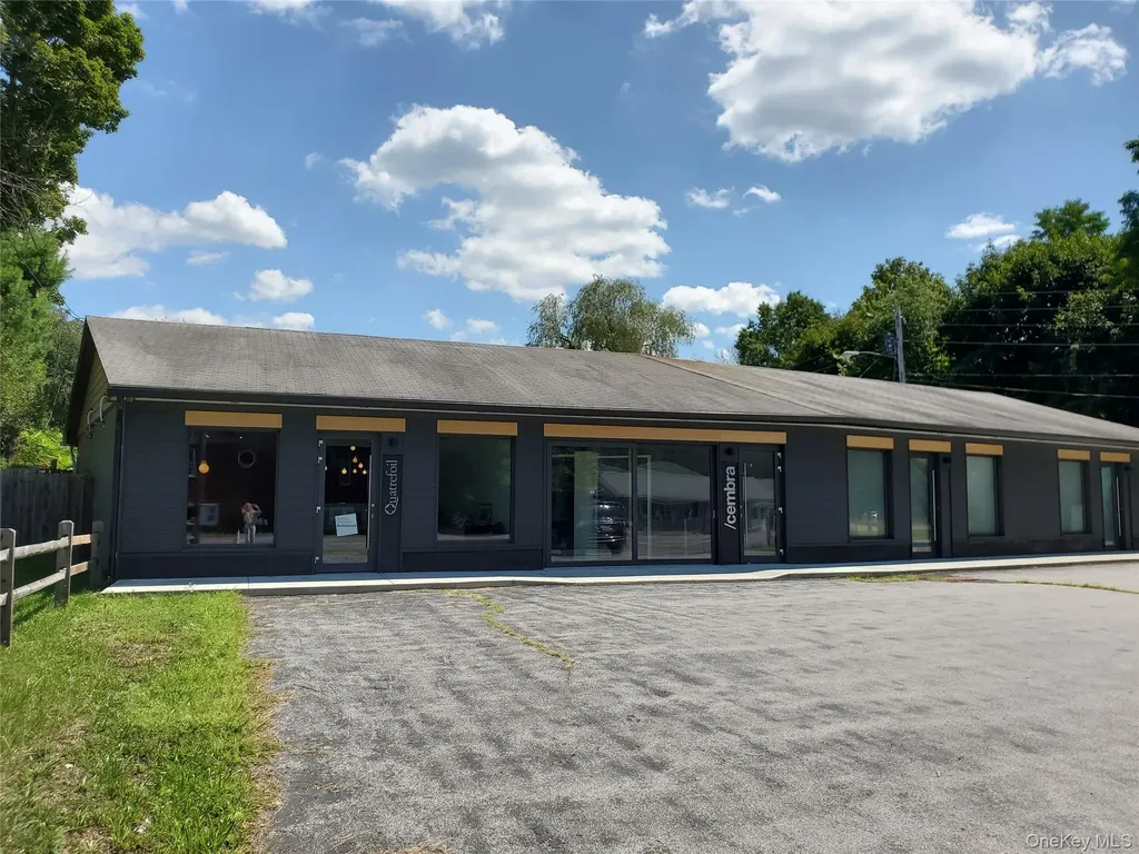 1636 Route 9g Hyde Park NY 12538