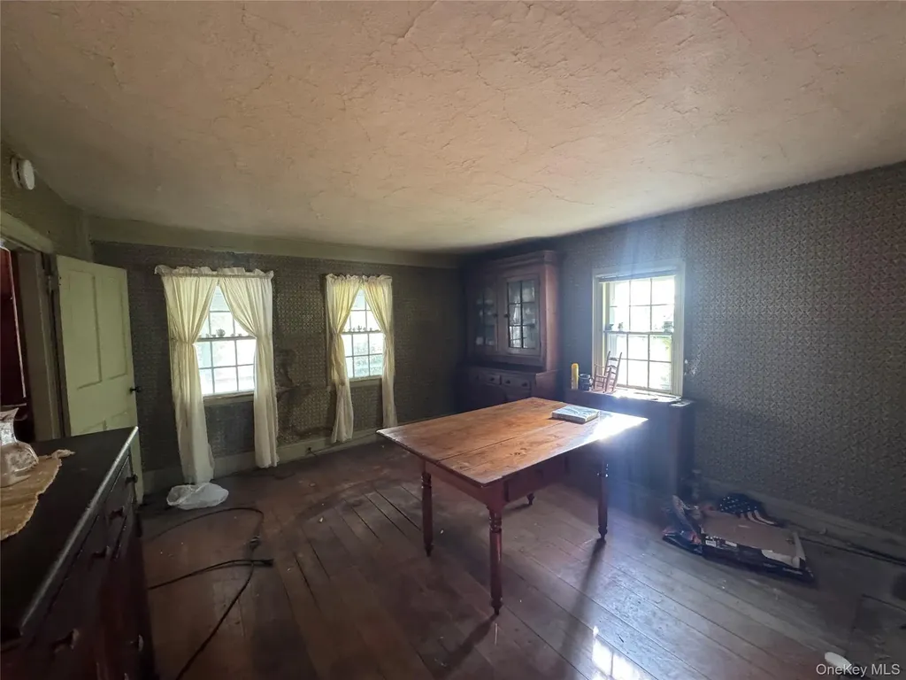 2875 Montauk Highway Brookhaven NY 11719