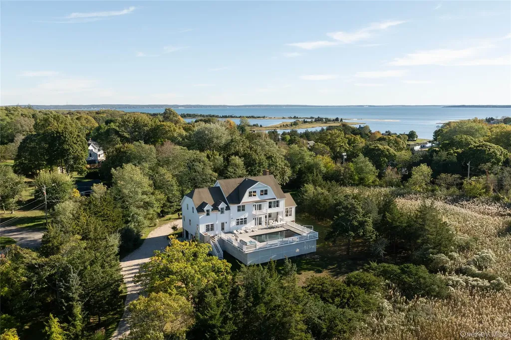 105 Waterview Drive Southold NY 11971