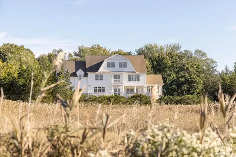 105 Waterview Drive Southold NY 11971