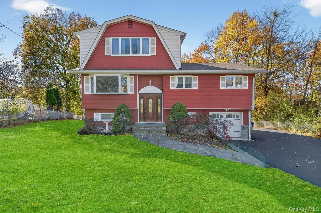 32 Dallas Drive Monroe NY 10950