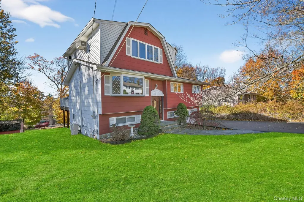 32 Dallas Drive Monroe NY 10950