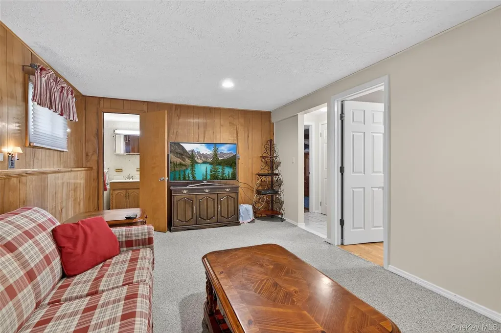 32 Dallas Drive Monroe NY 10950