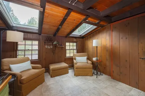 9 Barrett Circle Court Carmel NY 10512