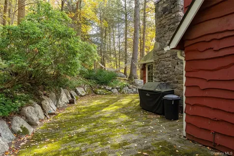 9 Barrett Circle Court Carmel NY 10512