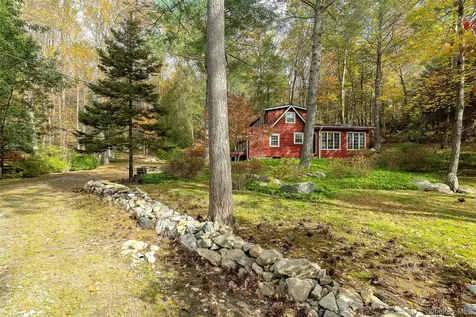 9 Barrett Circle Court Carmel NY 10512