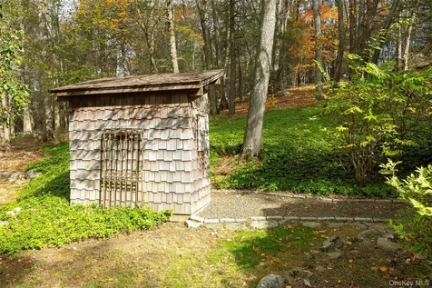 9 Barrett Circle Court Carmel NY 10512